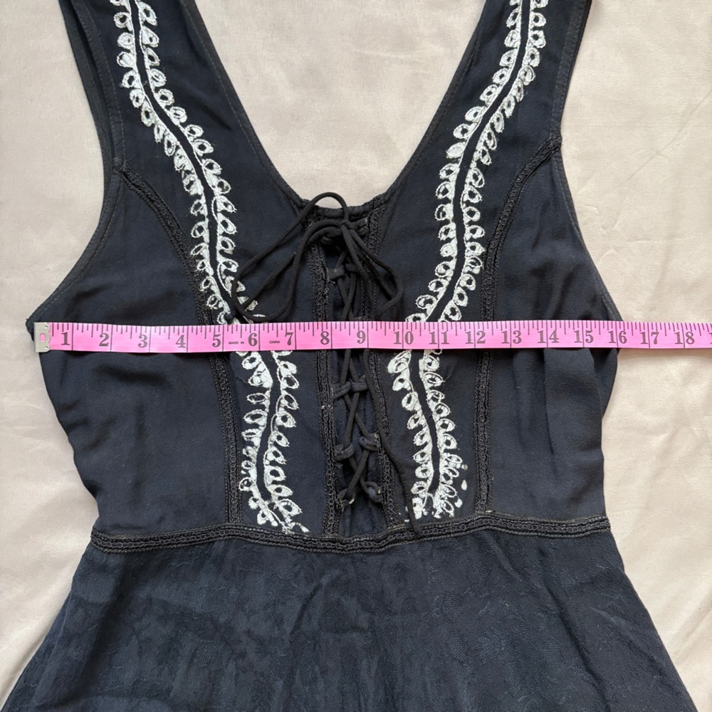 Advance Apparels Black Embroidered Boho Midi Dress Free Size - Picture 5 of 10